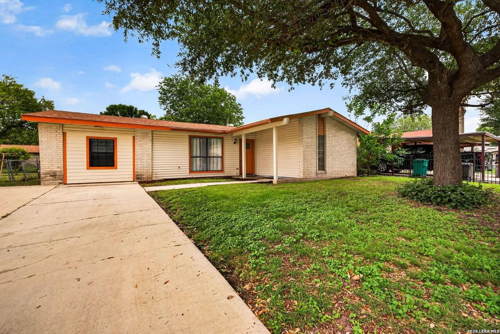 3007 Aragon Drive in San Antonio